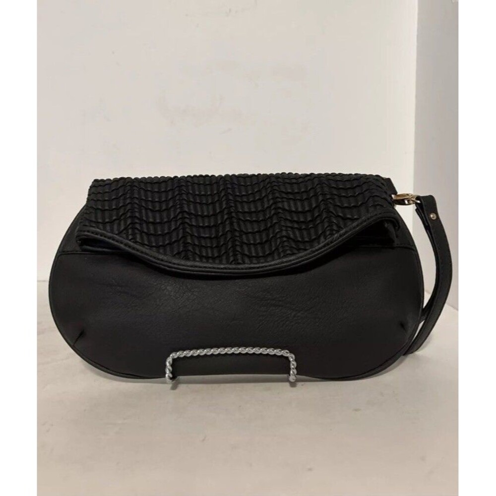 Yoki Women’s Black Clutch tote bag Black size 7” x 11.5”